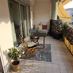 아파트 Beau T2 A 200m De La Et Proches Toutes Commodites *