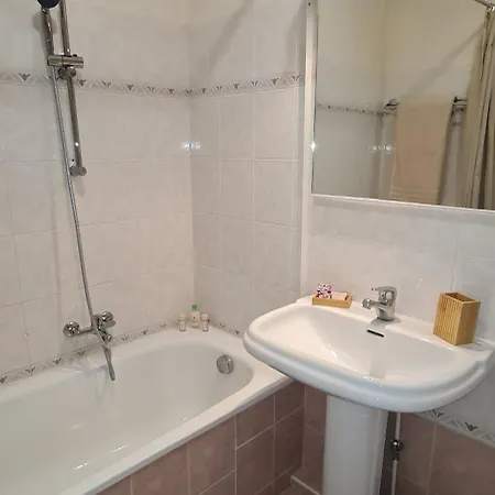 Beau T2 A 200m De La Et Proches Toutes Commodites 公寓 昂蒂布